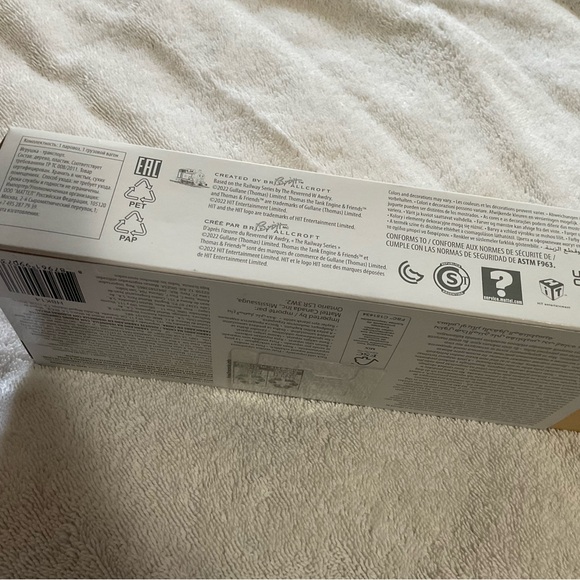 Mattel Thomas the Tank Engine Wooden Railway Series (Thomas) Rebecca HBK14 - Picture 8 of 9